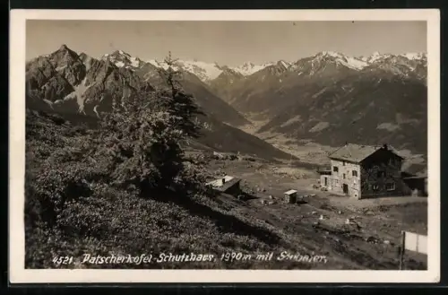 AK Patscherkofel-Schutzhaus mit Stubaier
