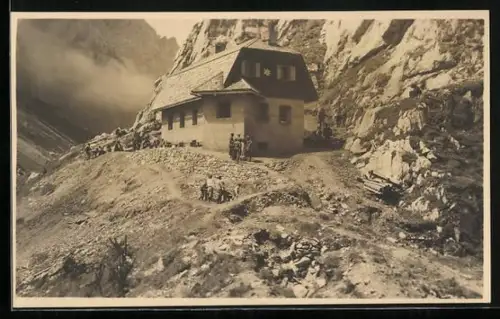 AK Eduard Pichlhütte, Berghütte am Wolayersee