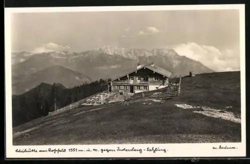 AK Rossfeldhütte, Berghütte gegen Untersberg
