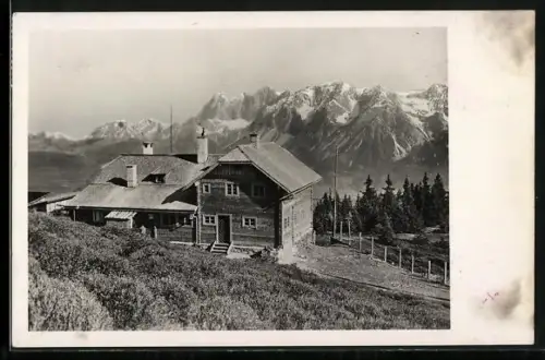 AK Schladmingerhütte auf der Planei, Frontansicht der Berghütte des Dt. u. Österr. Alpen-Vereins