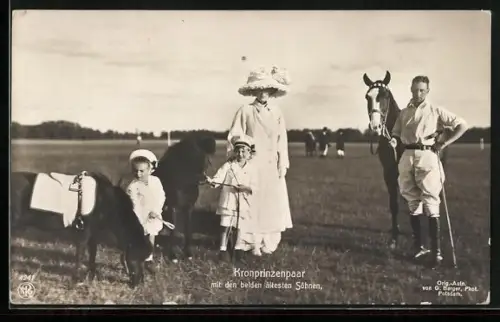 AK Kronprinz Wilhelm von Preussen mit Gemahlin u. den beiden ältesten Söhnen, Pferd, Ponys