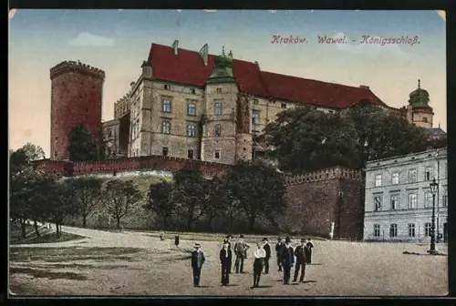 AK Krakau-Krakow, Wawel, Königsschloss mit Passanten