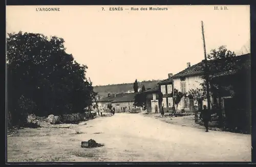 AK Esnes, Rue des Mouleurs, Strassenpartie