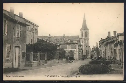 AK Tronville, Grande-Rue et l`Eglise