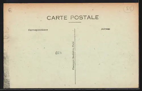 AK Triaucourt, Les Autobus