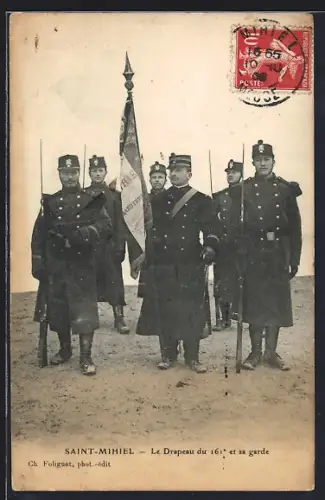 AK Saint-Mihiel, Le Drapeau du 161e et sa garde