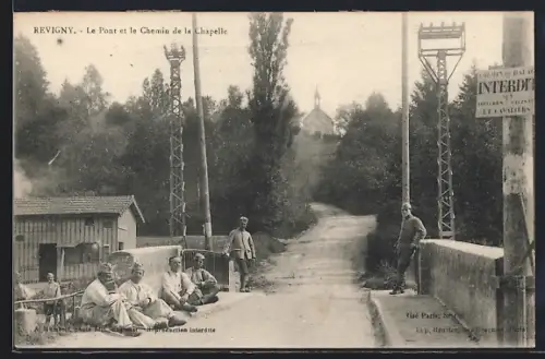 AK Revigny, Le Pont et le Chemin de la Chapelle