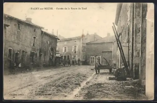 AK Pagny-sur-Meuse, Entrèe de la Route de Toul
