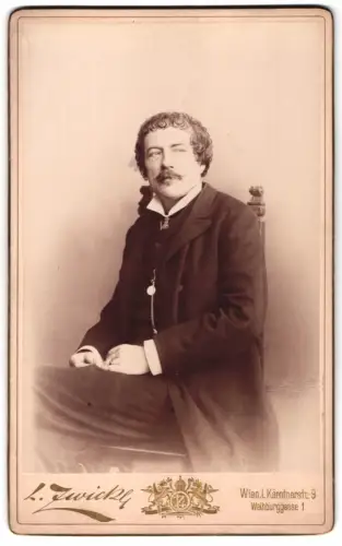 Fotografie L. Zwicky, Wien, Kärntnerstrasse 9, Porträt Schauspieler Prog. Wilhelm Cappilleri, Autograph, 1891