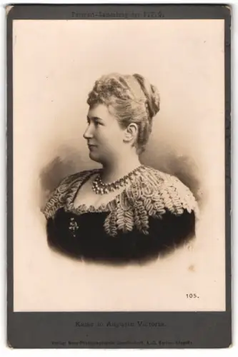 Fotografie NPG, Berlin, Portrait Kaiserin Auguste Victoria von Preussen