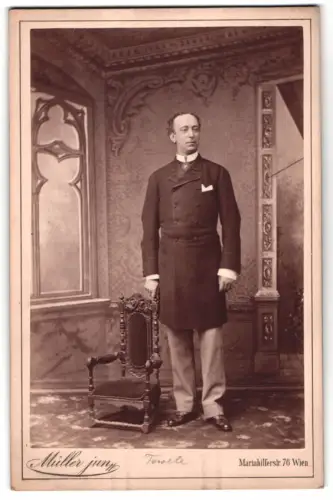 Fotografie M. Müller Jun., Wien, Mariahilferstr. 76, Franz Tewele, öster. Schauspieler und Theaterdirektor
