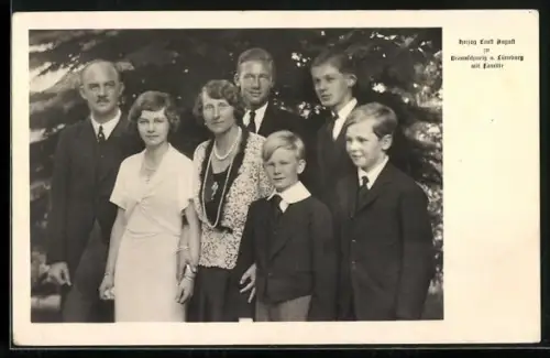 AK Herzog Ernst August von Braunschweig und Lüneburg mit seiner Familie