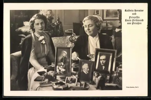 AK Kaiserin Hermine und Prinzessin Louis Ferdinand