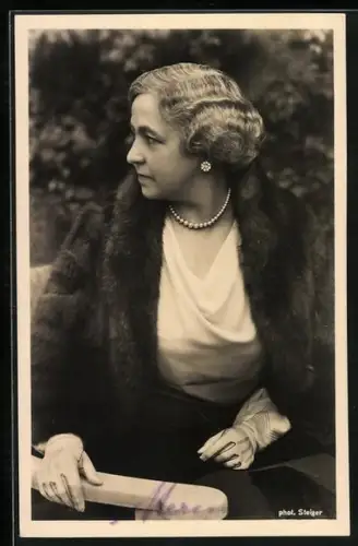 AK Kaiserin Hermine mit Autograph