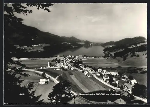 AK Fuschl am Fuschlsee, Teilansicht mit Strassenpartie