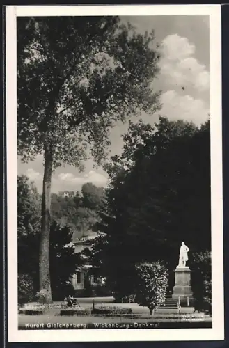AK Gleichenberg, Ortspartie mit Blick auf Wickenburg-Denkmal