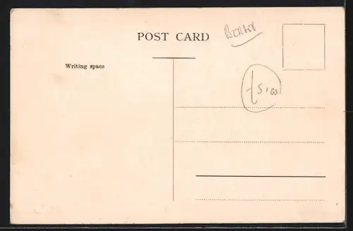 AK Pangbourne, Village