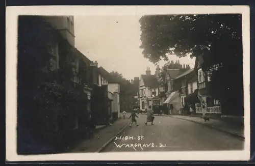 AK Wargrave, High St.