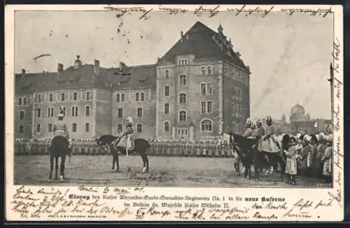 AK Berlin, Einzug des Kaiser Alexander-Garde-Gren.-Rgts. 1 in die neue Alexanderkaserne, Am Kupfergraben, mit Synagoge