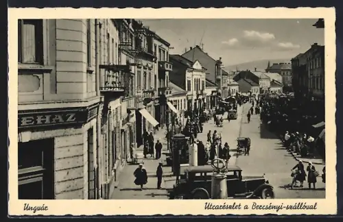 AK Unguár, Strassenpartie mit Geschäften