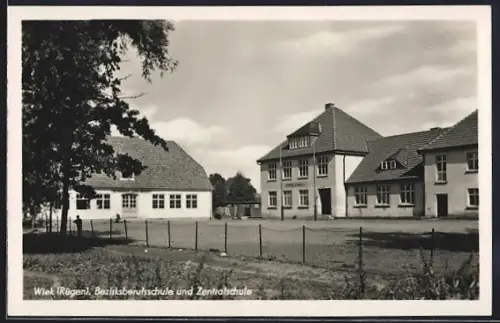 AK Wiek / Rügen, Bezirksberufsschule und Zentralschule