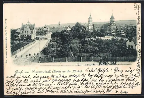 AK Freudenstadt, Partie mit Strasse an der Kirche