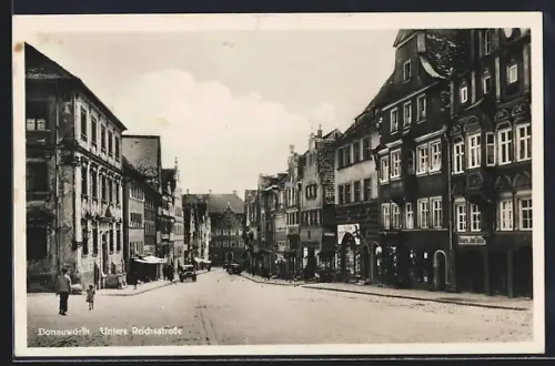 AK Donauwörth, Untere Reichsstrasse mit Geschäften
