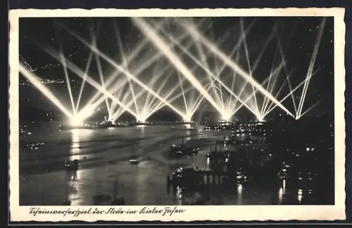 AK Kiel, Scheinwerferspiel der Flotte im Hafen