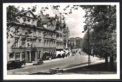 AK Kiel, Strassenpartie am Schlossgarten