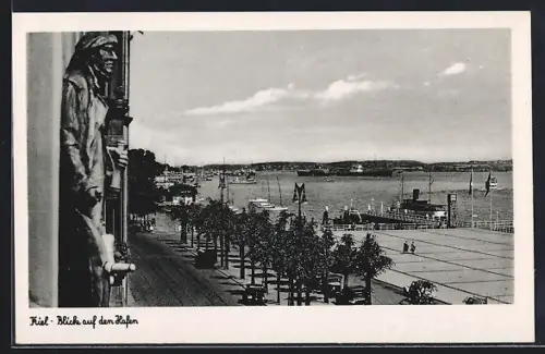 AK Kiel, Blick auf den Hafen