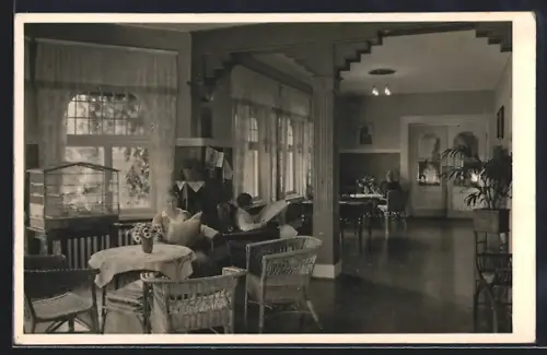 AK Oberursel /Taunus, Kuranstalt Hohe Mark, Aufenthaltsraum, Innenansicht