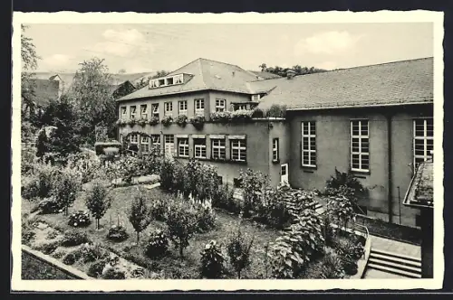 AK Kiedrich, St. Valentinushaus mit Garten