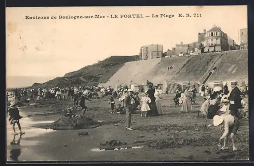 AK Le Portel, La Plage, Les Enfants