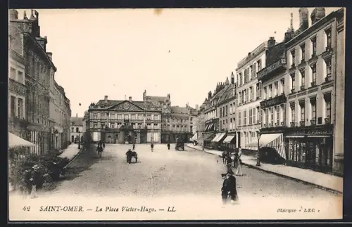 AK Saint-Omer, La Place Victor-Hugo, Strassenpartie