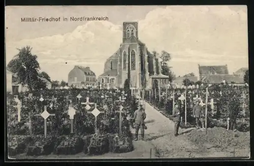 AK Nordfrankreich, Militär-Friedhof mit Kriegsgräbern und Kirche