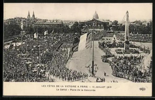 AK Paris, Siegesparade / Les Fêtes de la Victoire 1919, Le Défilé, Place de la Concorde