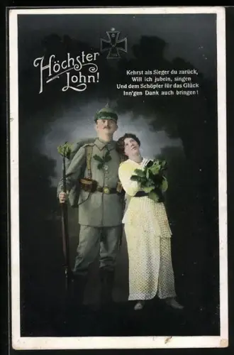 AK Soldat in Uniform mit Orden und Frau