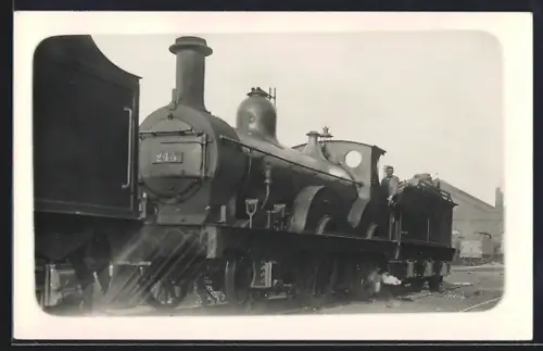 Foto-AK Englische Eisenbahn, Lokomotive No. 245