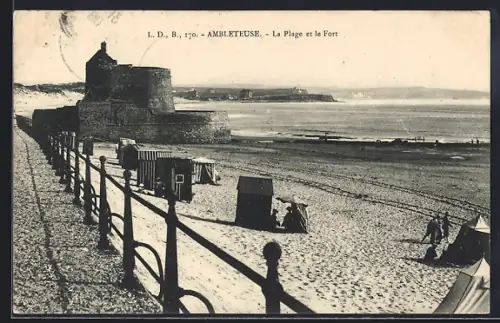 AK Ambleteuse, La Plage et le Fort