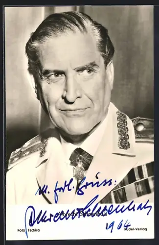 AK Schauspieler Albrecht Schoenhals im Kostüm mit Autograph