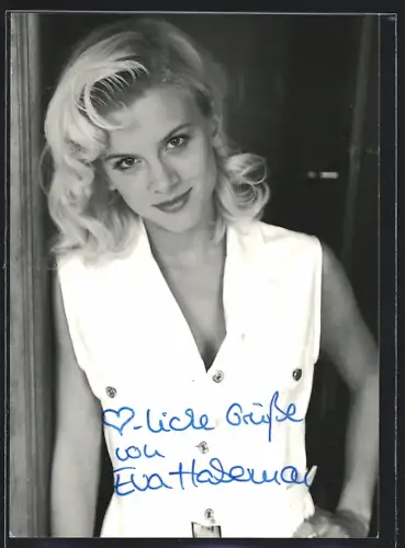 AK Eva Habermann in ärmelloser Bluse, Autograph