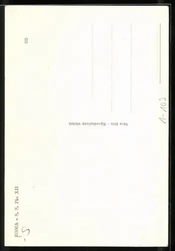 AK Roma, Papst Pius XII. in weisser Robe