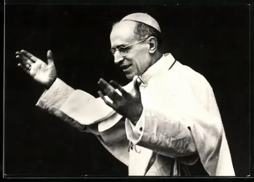 AK Papst Pius XII. in weisser Robe