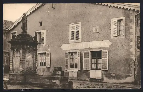 AK Stainville /Meuse, Fontaine Napoléon et l`Hôpital Francais
