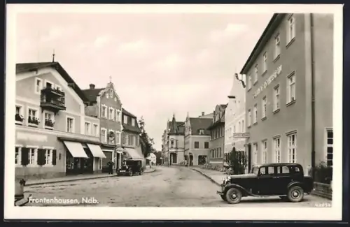 AK Frontenhausen, Strassenpartie mit Hotel Röhrl