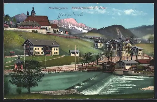 AK Berchtesgaden, Bahnhofstrasse mit Ache