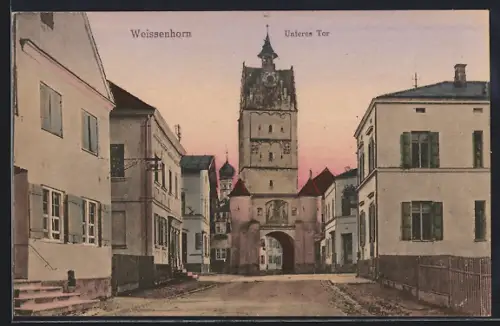 AK Weissenhorn, Unteres Tor mit Durchblick, Strassenpartie