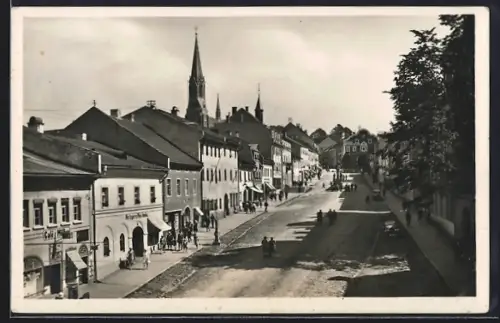 AK Zwiesel / Bayern, Platz mit Geschäften