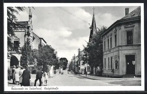 AK Neuenrade / Sauerland, Hauptstrasse mit Geschäften