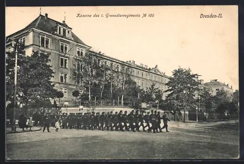 AK Dresden-Neustadt, Kaserne des 1. Grenadierregiments No. 100, Stauffenbergallee